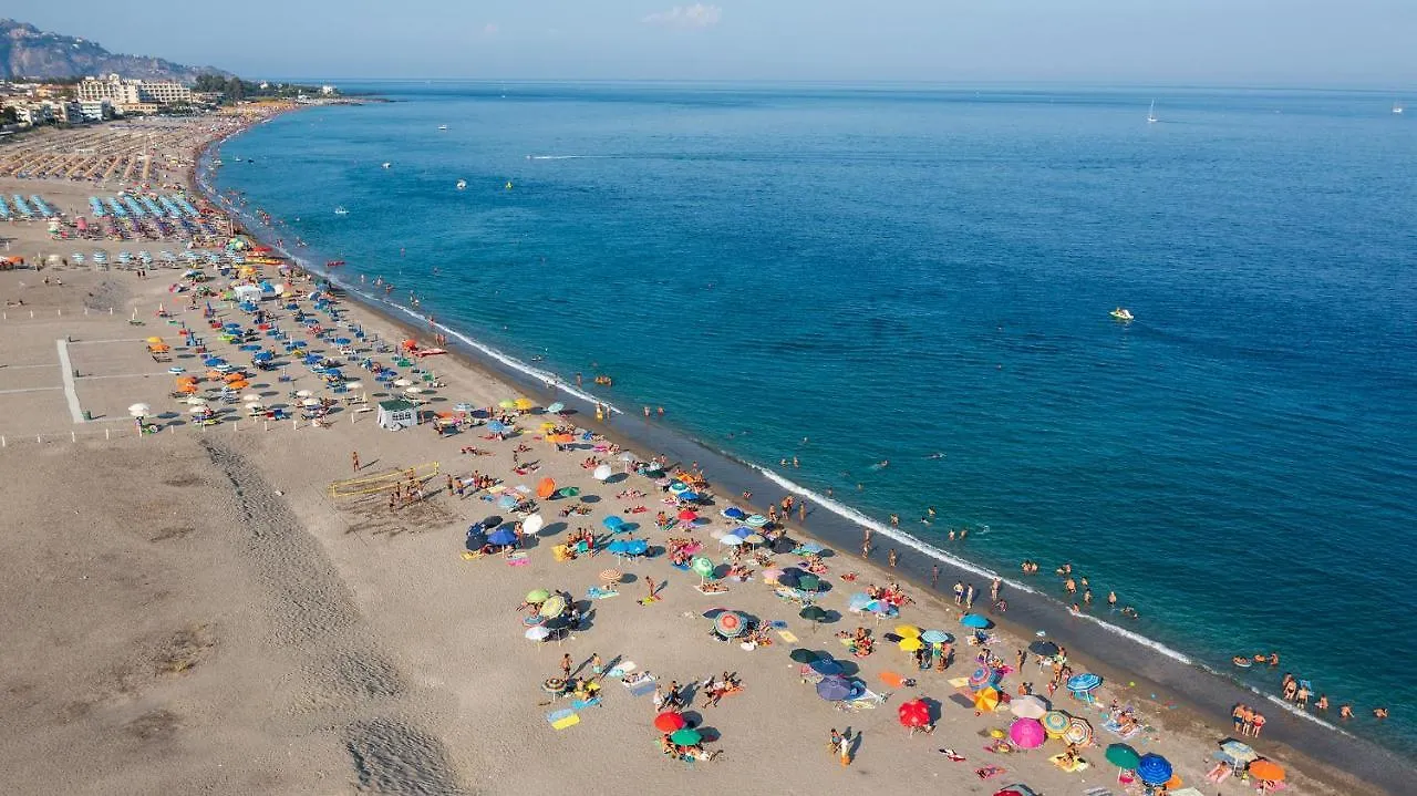 Suite Greta Marisa Giardini Naxos Italy